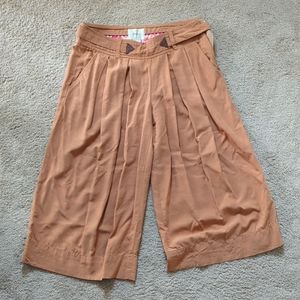 Elevenses camel colored gaucho cropped wide leg pants - size 6